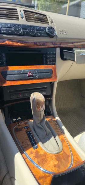 Mercedes-Benz E 220 2.2 CDI Elegance, снимка 9