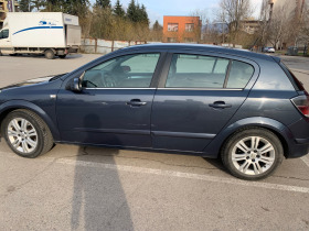 Opel Astra, снимка 4 - Автомобили и джипове - 44994535
