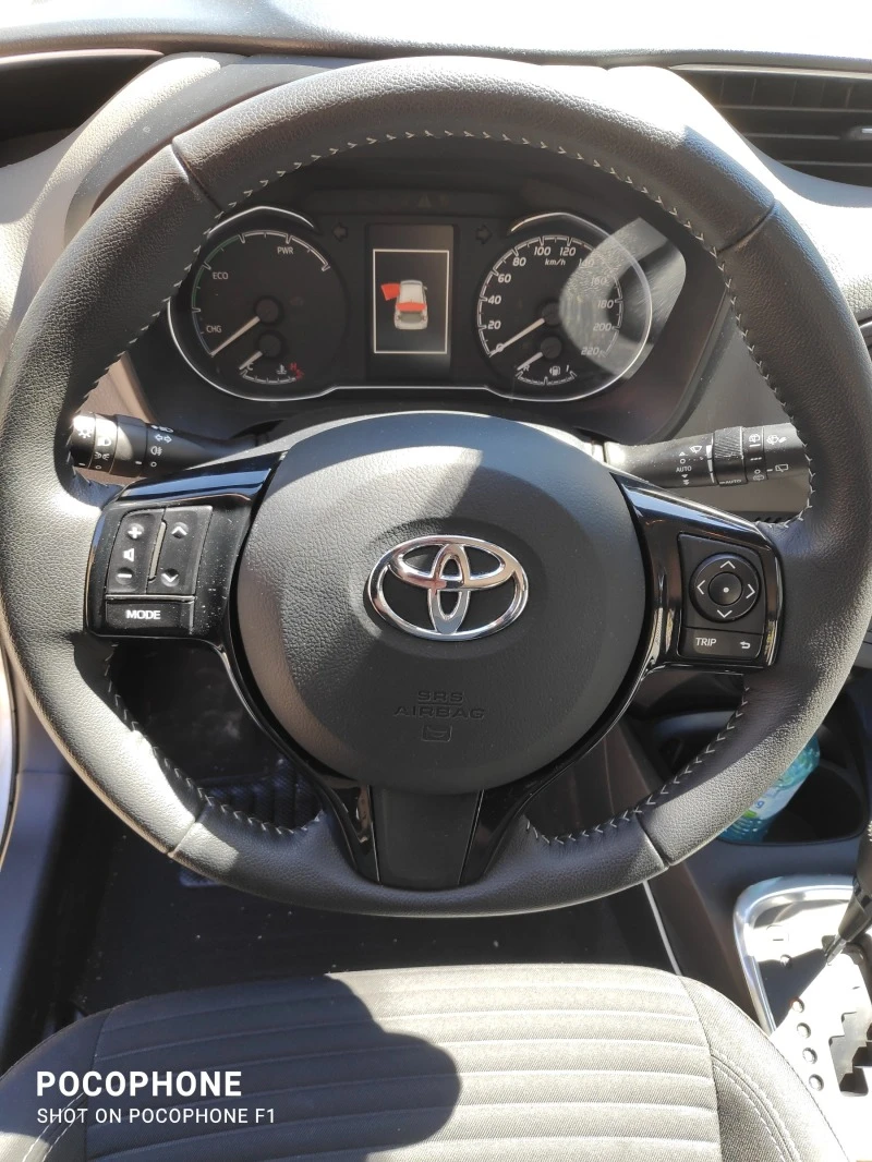 Toyota Yaris Ван, снимка 9 - Автомобили и джипове - 47420096