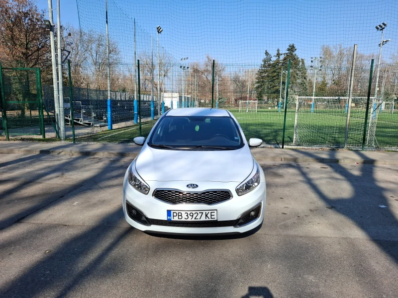 Kia Ceed 1.4 , снимка 1 - Автомобили и джипове - 49456685