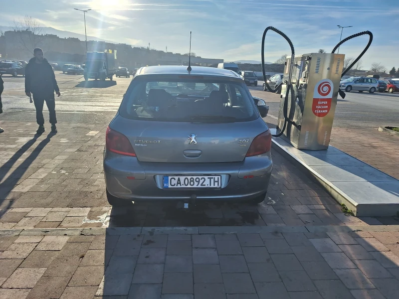 Peugeot 307 Мотор 1.6 Hdi, снимка 8 - Автомобили и джипове - 48426152