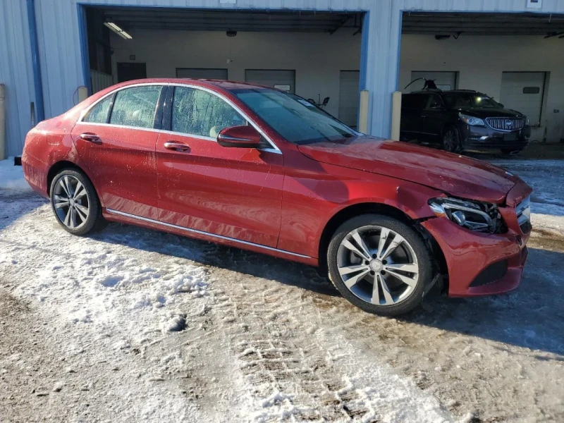 Mercedes-Benz C 300, снимка 3 - Автомобили и джипове - 49424584