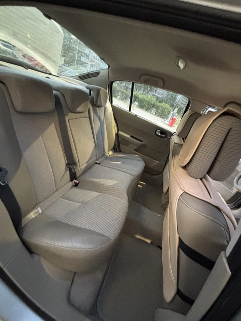 Renault Megane dCi, снимка 9 - Автомобили и джипове - 52688048