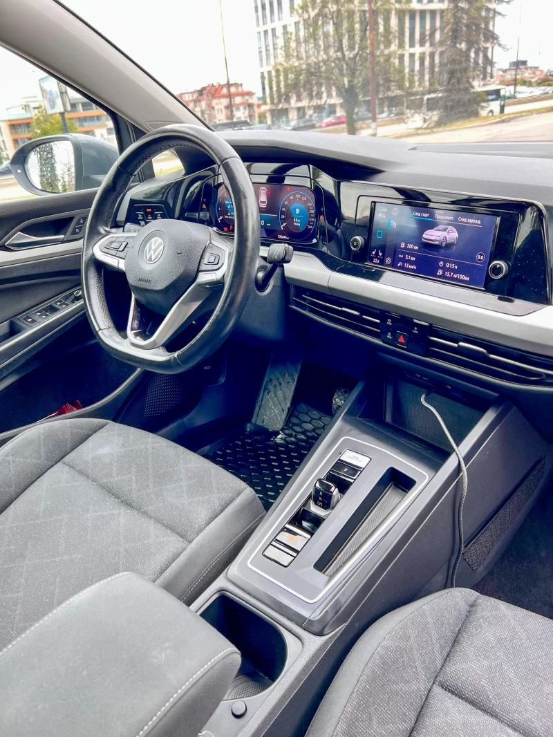 VW Golf  1.5 eTSI / VARIANT 8 LIFE/ В ГАРАНЦИЯ / DSG / , снимка 9 - Автомобили и джипове - 52598115