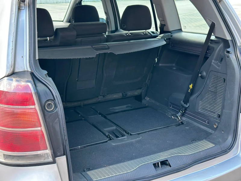 Opel Zafira top * 1, 9cdti * cruise control * 7 места * БАРТЕР, снимка 10 - Автомобили и джипове - 52130352