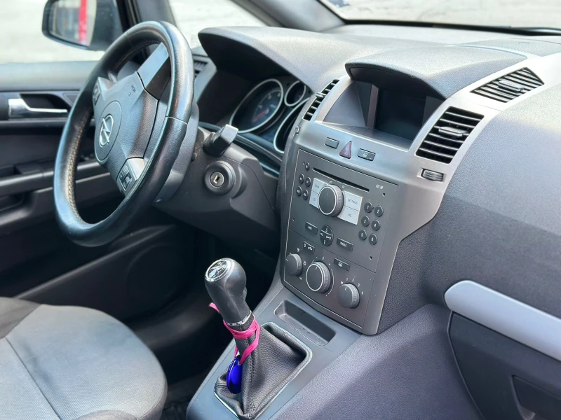 Opel Zafira top * 1, 9cdti * cruise control * 7 места * БАРТЕР, снимка 12 - Автомобили и джипове - 52130352