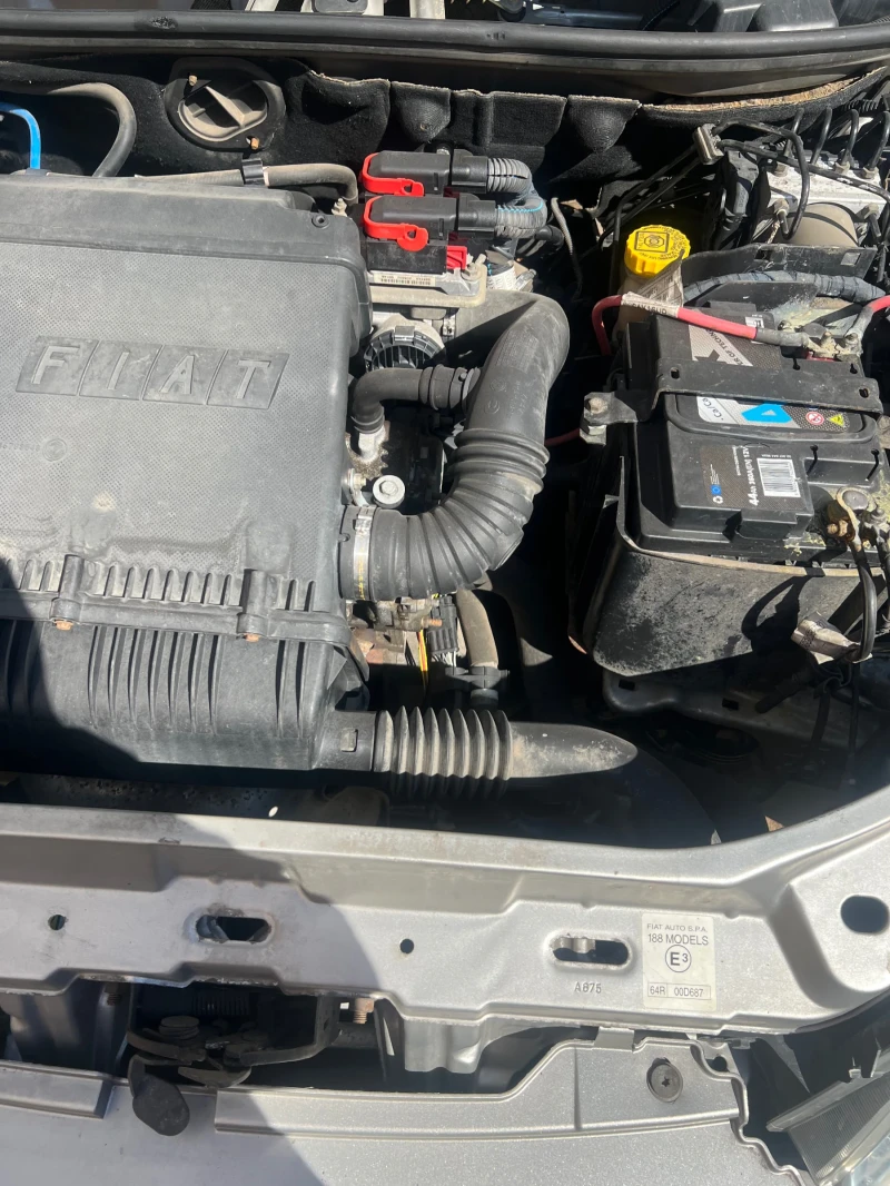 Fiat Punto, снимка 6 - Автомобили и джипове - 52187421