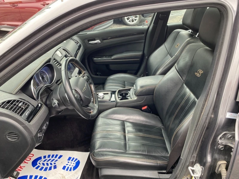 Chrysler 300c ЗАДНО * * CARFAX * * АВТО КРЕДИТ * * , снимка 5 - Автомобили и джипове - 53059080