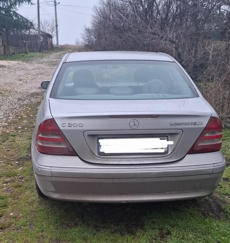Mercedes-Benz C 200, снимка 2 - Автомобили и джипове - 53222437