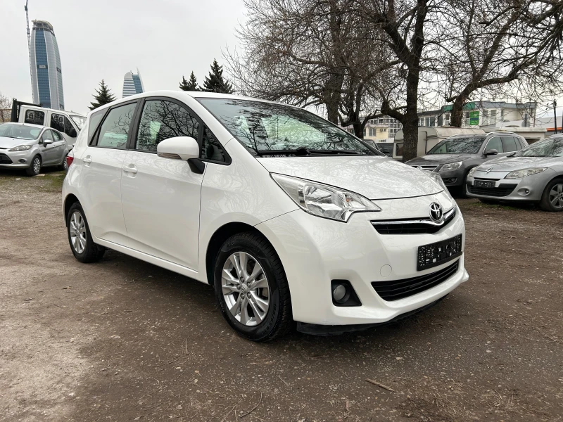 Toyota Verso S 1.3 VVT-I NAVI CAMERA 100134 KM!!!, снимка 3 - Автомобили и джипове - 53479710