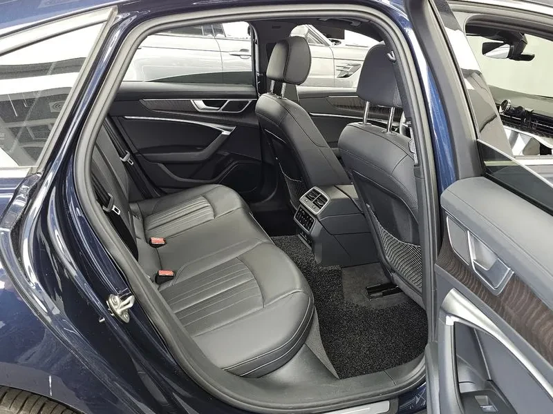 Audi A6, снимка 11 - Автомобили и джипове - 54736796