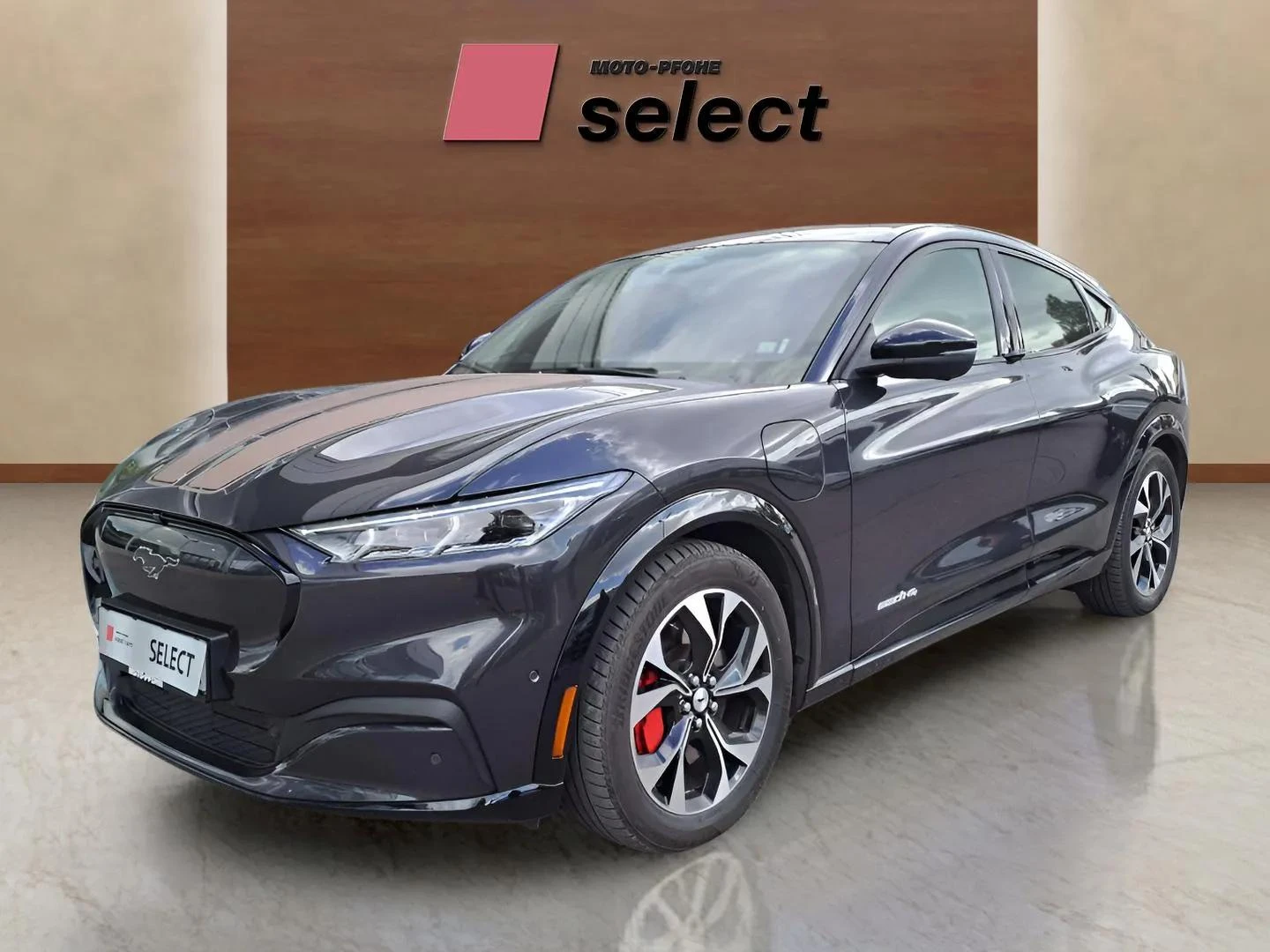 Ford Mustang Mach-E 72.6 kWh, снимка 1