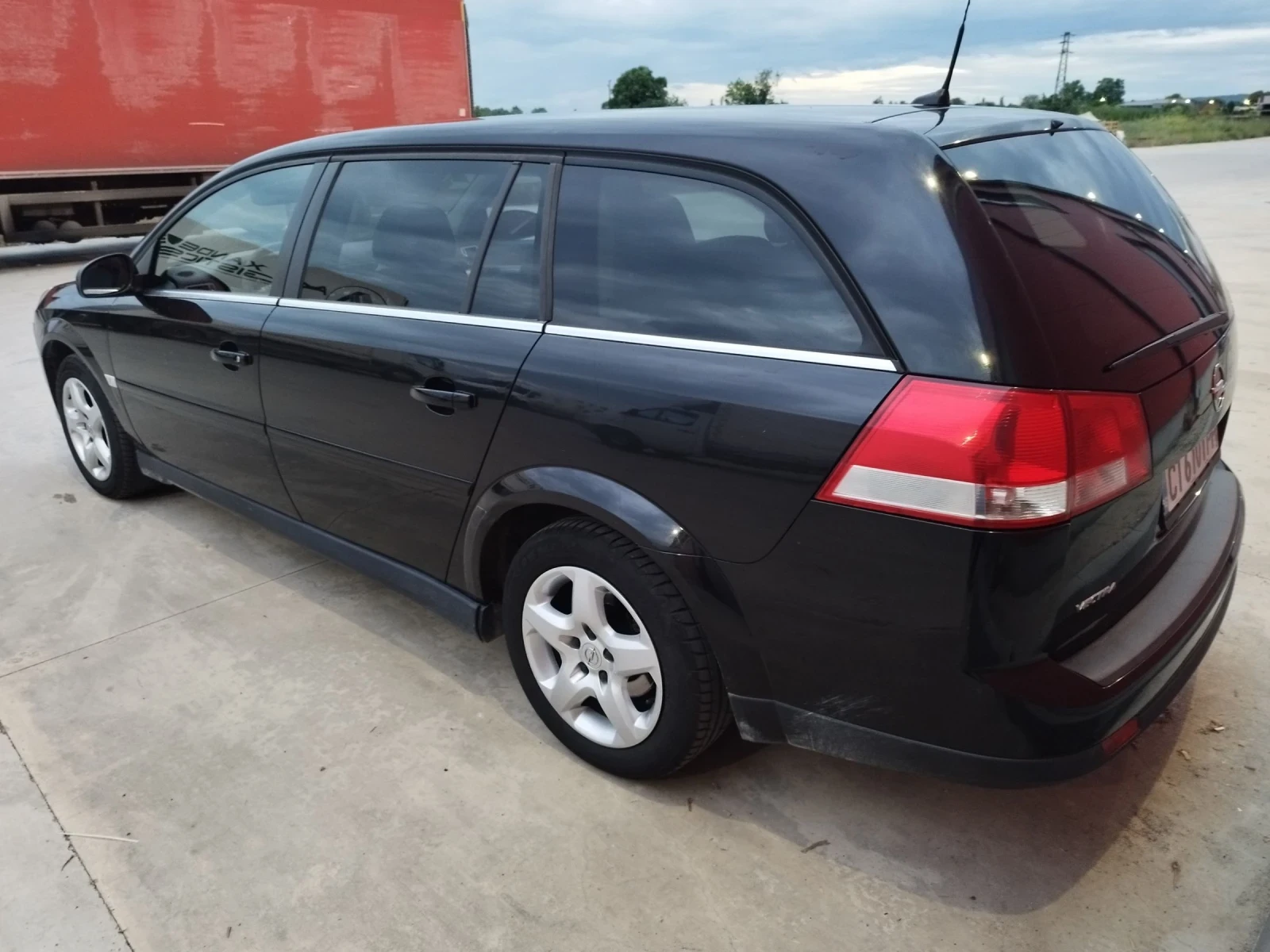 Opel Vectra 2.2 direct 155 - изображение 5
