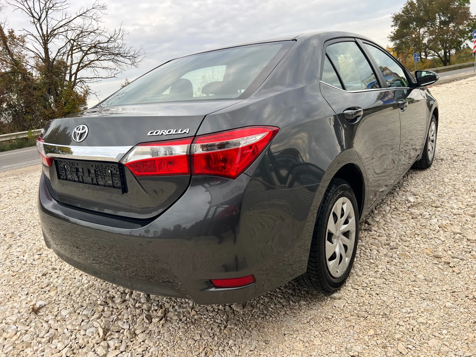 Toyota Corolla 1.4D4D/90p.s-EURO 5 | Mobile.bg   3