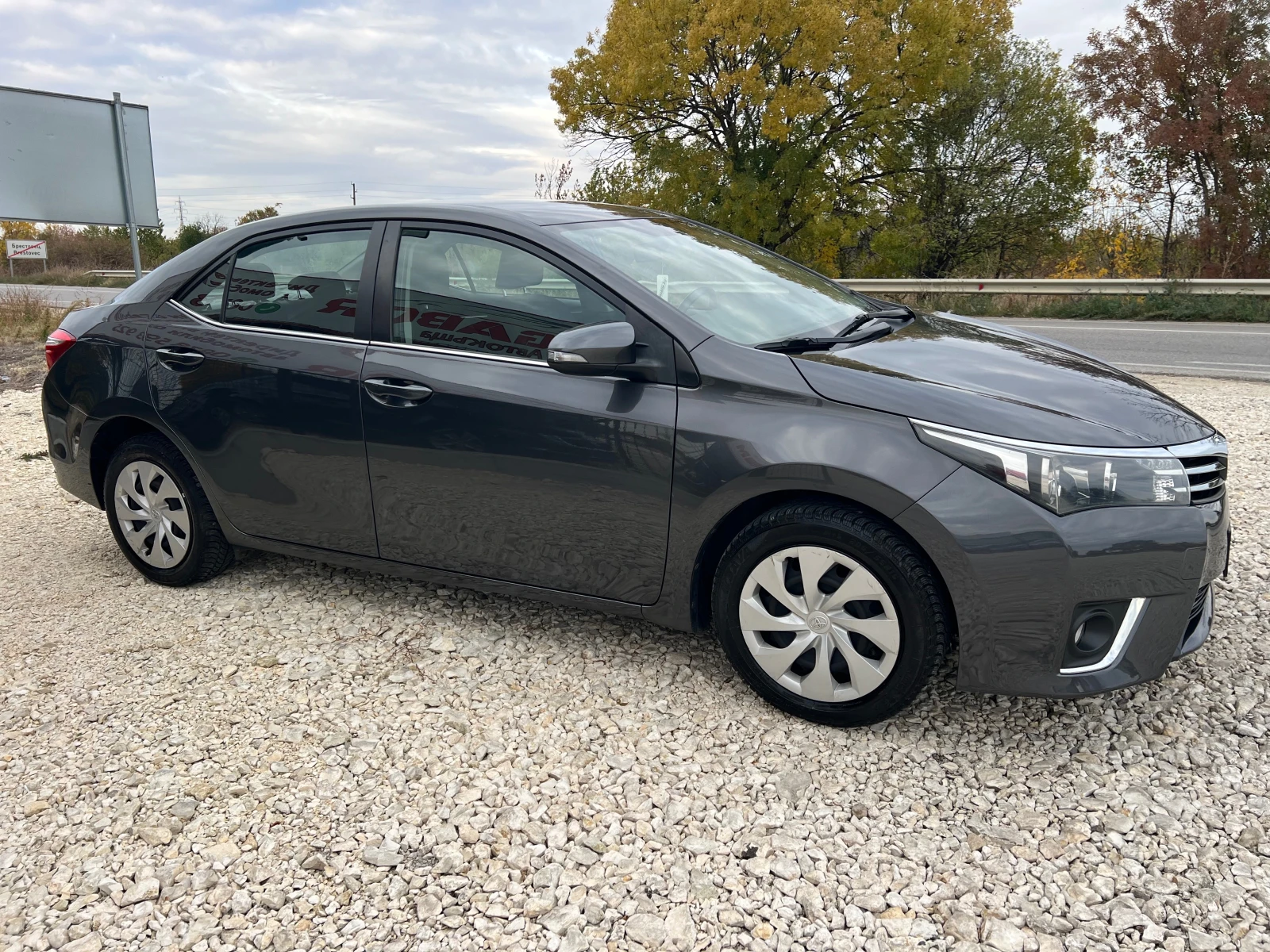 Toyota Corolla 1.4D4D/90p.s-EURO 5 | Mobile.bg   2