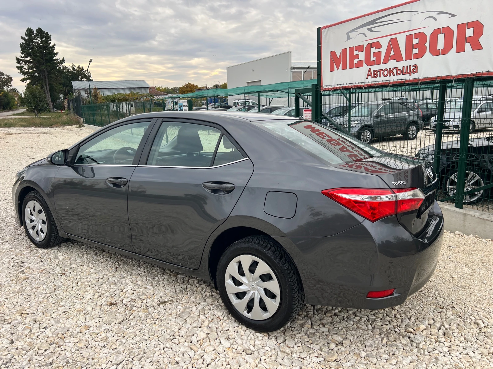 Toyota Corolla 1.4D4D/90p.s-EURO 5 | Mobile.bg   4