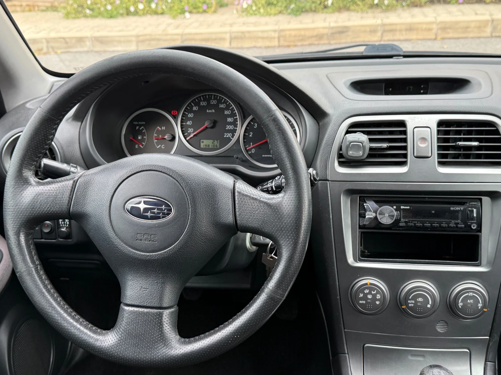 Subaru Impreza 2.0i 4x4 | Mobile.bg   11