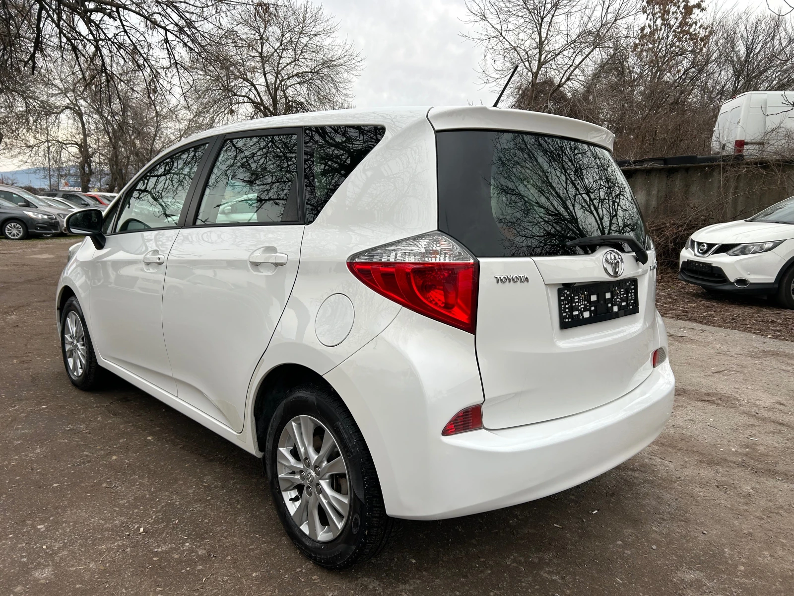 Toyota Verso S 1.3 VVT-I NAVI CAMERA 100134 KM!!! - изображение 8