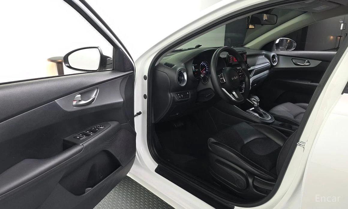 Kia K3 | Mobile.bg � ����������� 10