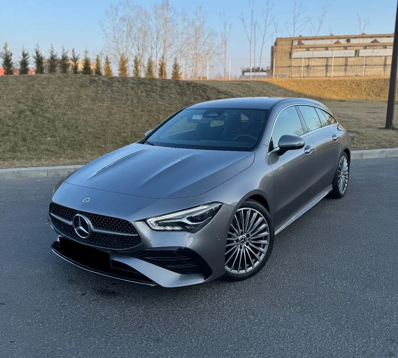 Mercedes-Benz CLA 200 AMG-Line - изображение 2