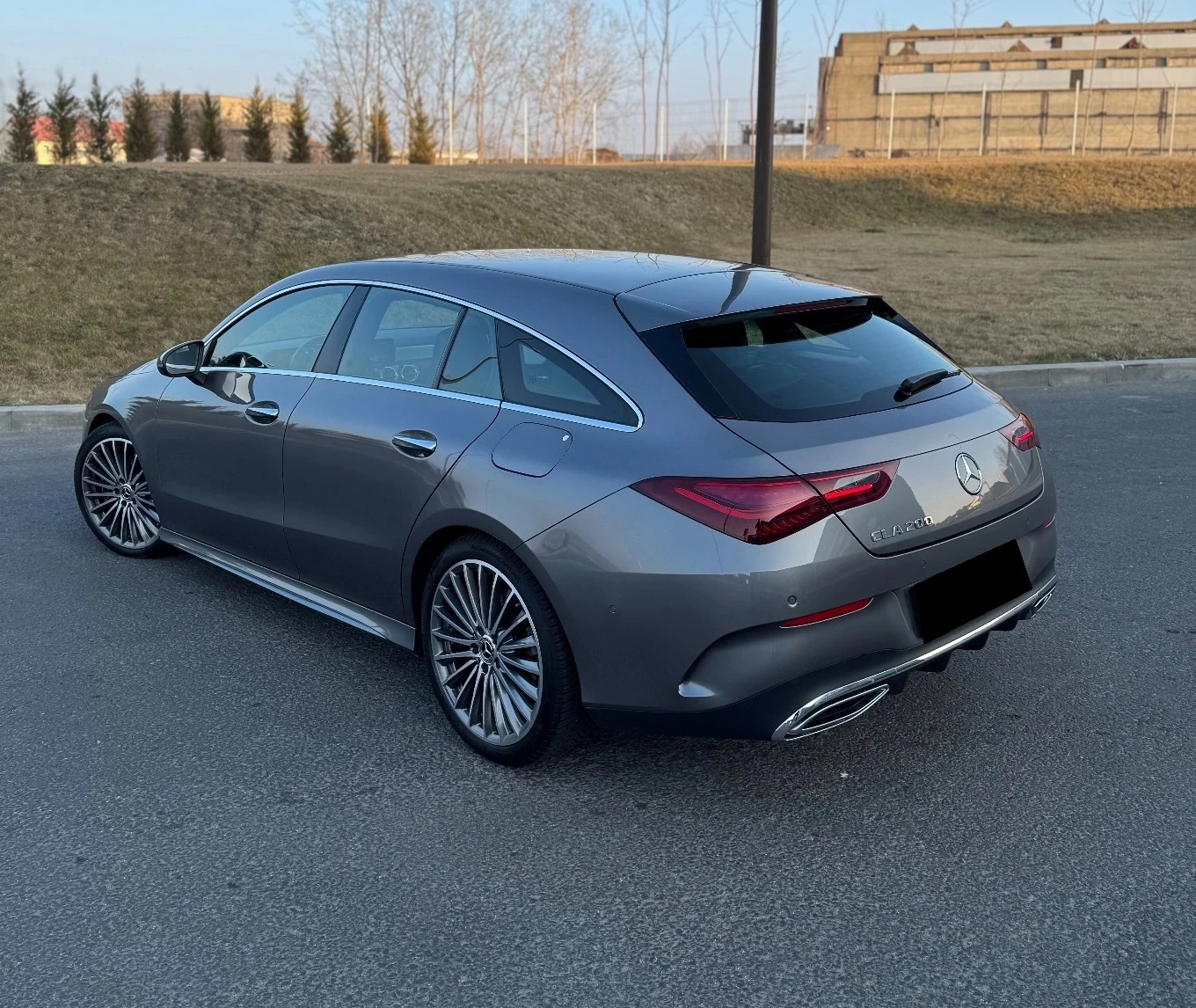 Mercedes-Benz CLA 200 AMG-Line - изображение 3