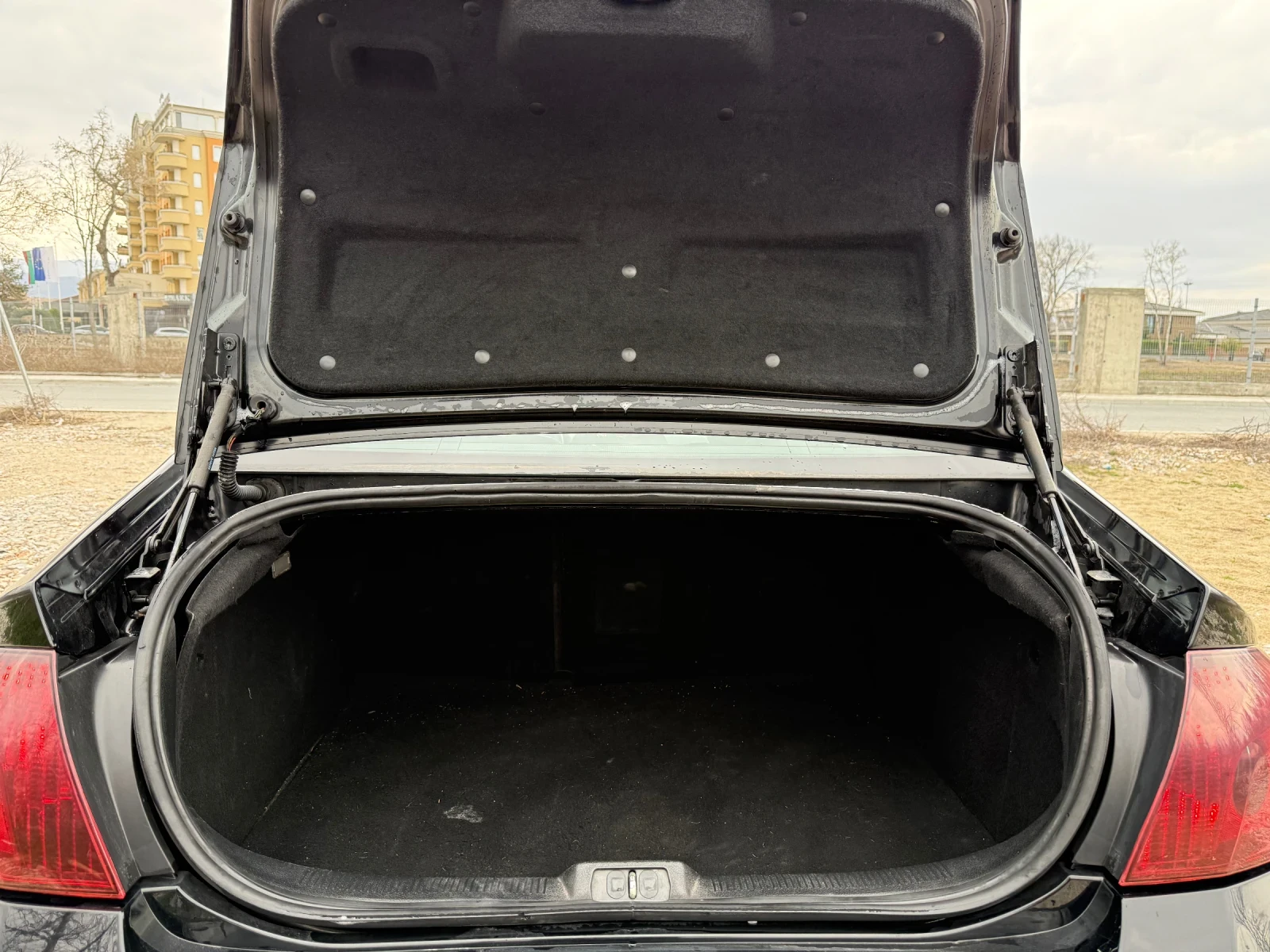 Peugeot 407 2.0hdi, снимка 14 - Автомобили и джипове - 53902264