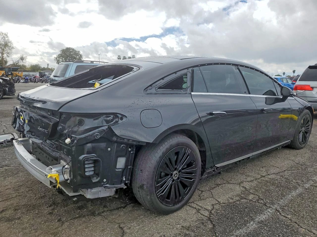 Mercedes-Benz EQS 450 4MATIC| BURMESTER| DISTRONIC| ПОДГРЕВ, снимка 6 - Автомобили и джипове - 54060800