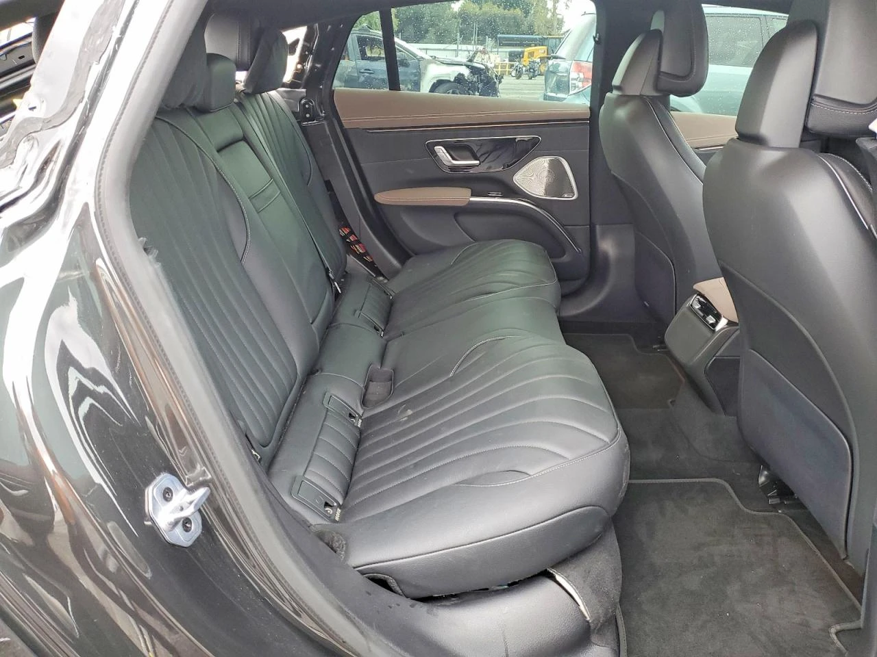 Mercedes-Benz EQS 450 4MATIC| BURMESTER| DISTRONIC| ПОДГРЕВ, снимка 10 - Автомобили и джипове - 54060800