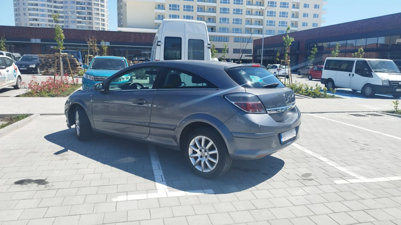Opel Astra H, снимка 4 - Автомобили и джипове - 54367599