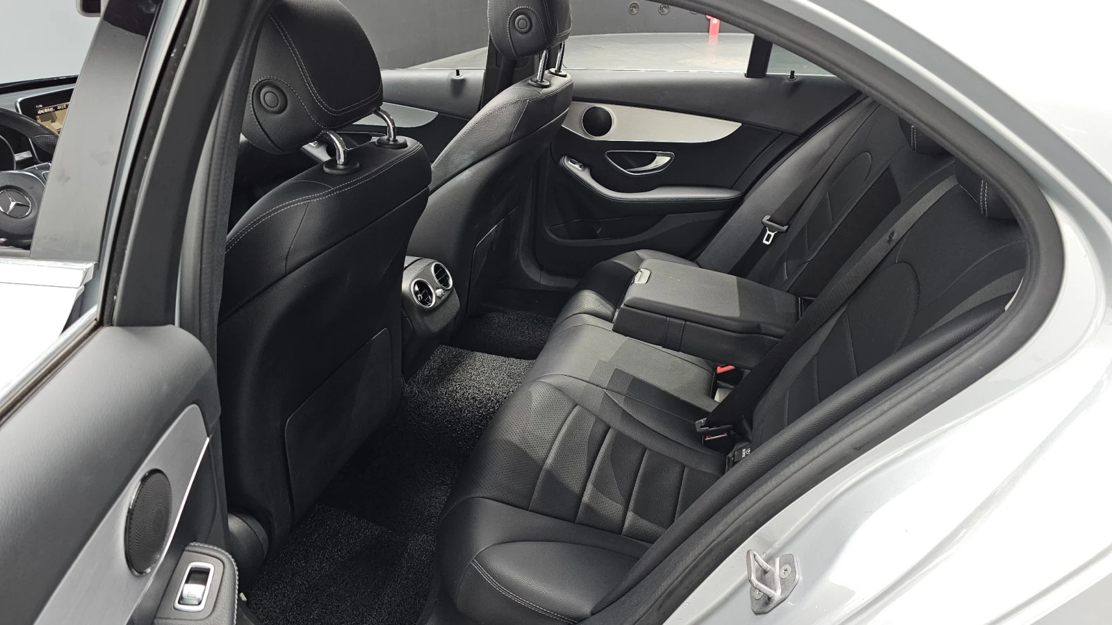 Mercedes-Benz C 220 AVANGARDE, снимка 9 - Автомобили и джипове - 54967801