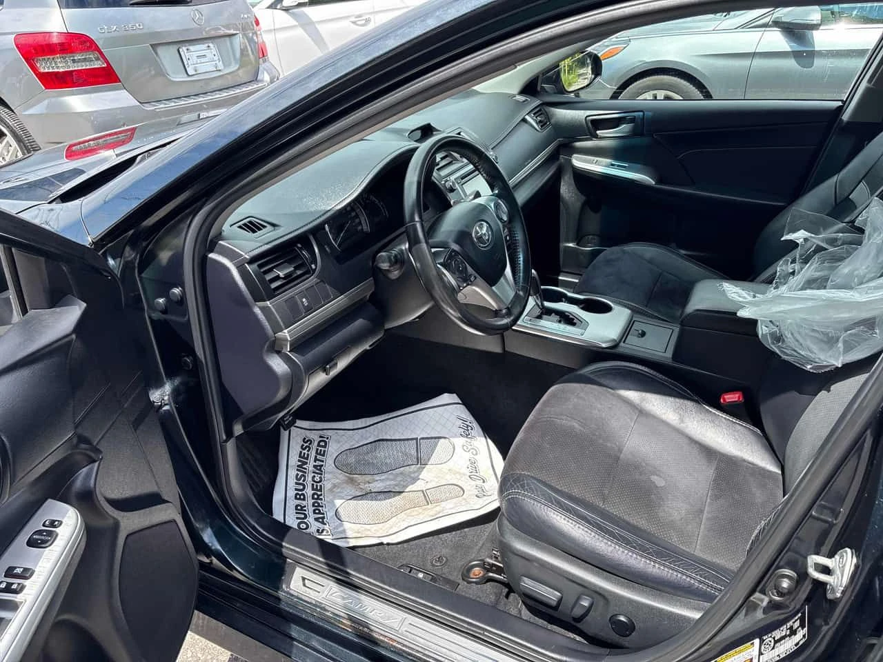 Toyota Camry * 4dr Sdn I4 Auto * АВТОКРЕДИТ БЕЗ ПЪРВОНАЧАЛНА* , снимка 5 - Автомобили и джипове - 55070126