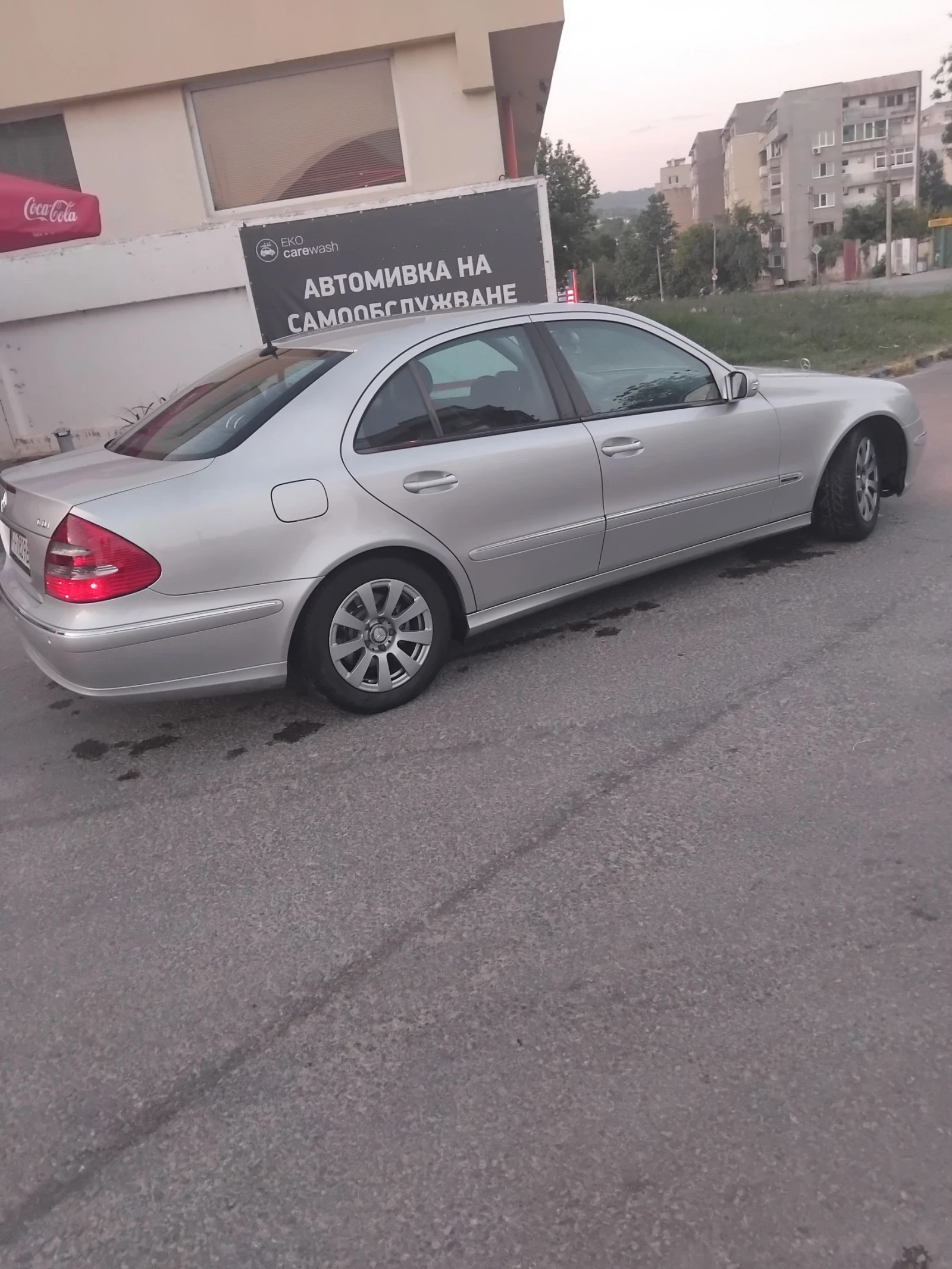 Mercedes-Benz C 220, снимка 5 - Автомобили и джипове - 55359221