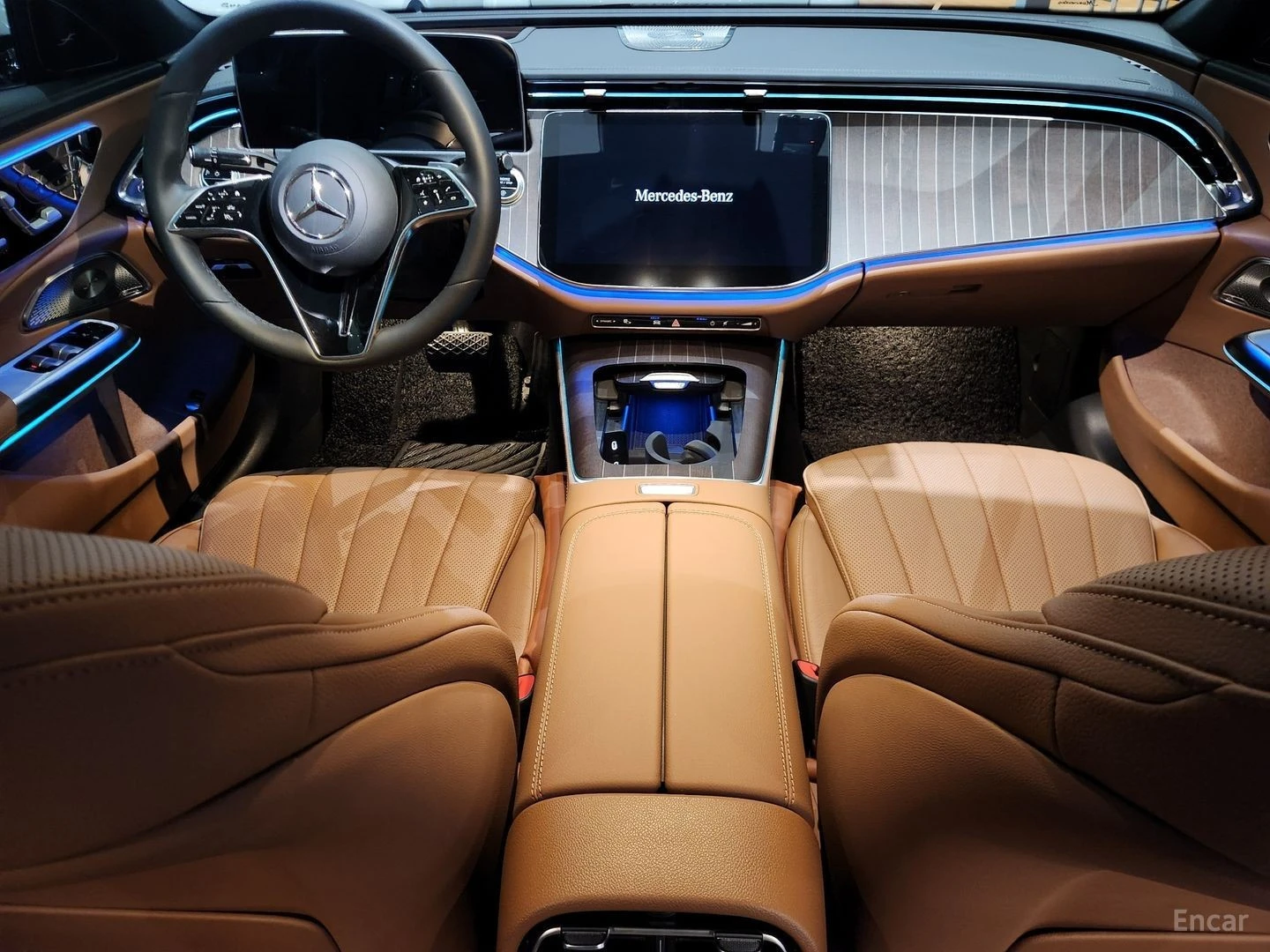 Mercedes-Benz E 450 4MATIC* HUD* 360* КОЖА* НАВИ* ПАНО* ОБДУХВ, снимка 6 - Автомобили и джипове - 55421606