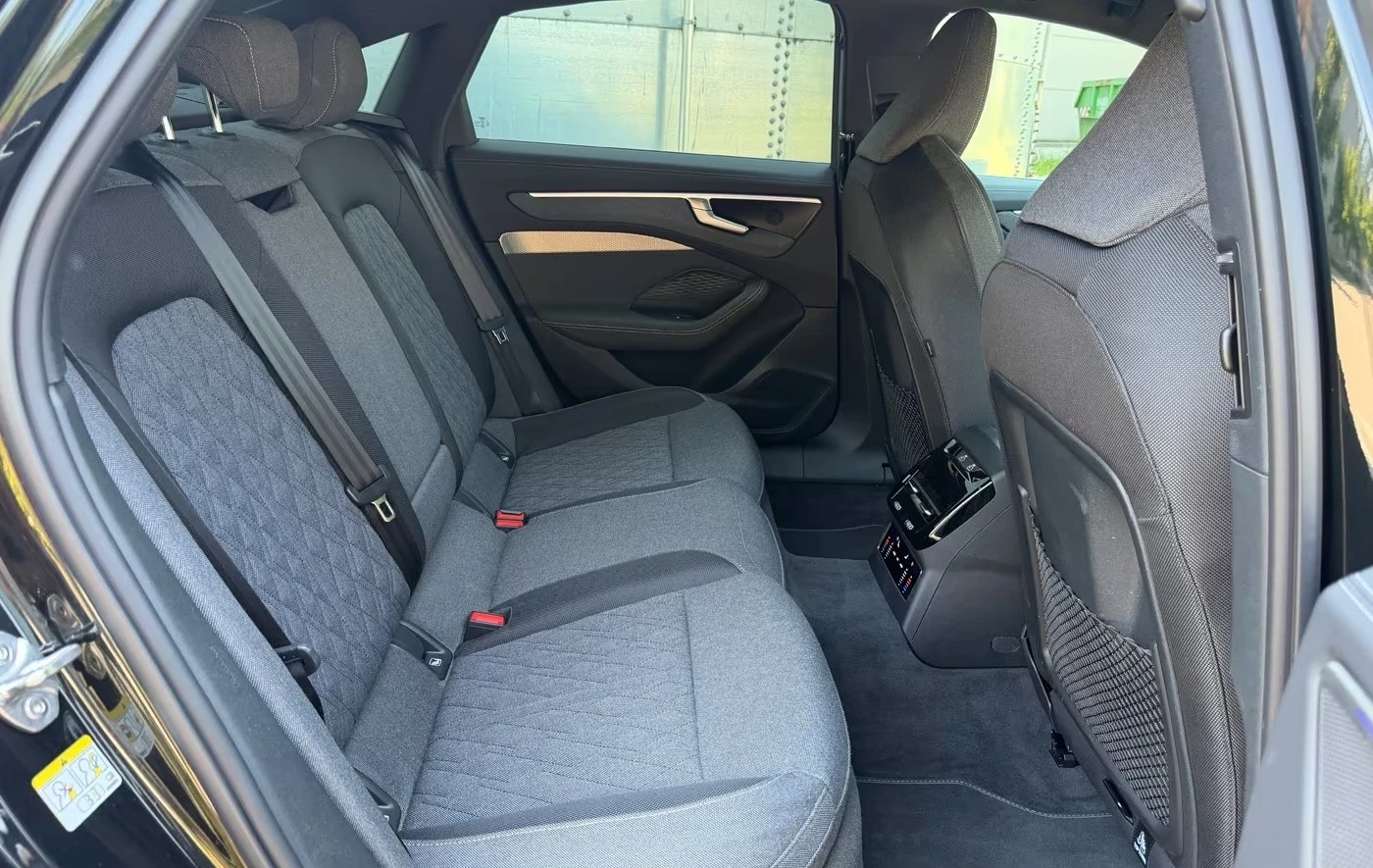 Audi A6 40 TDI S-LINE MATRIX 360-CAM , снимка 12 - Автомобили и джипове - 55451007