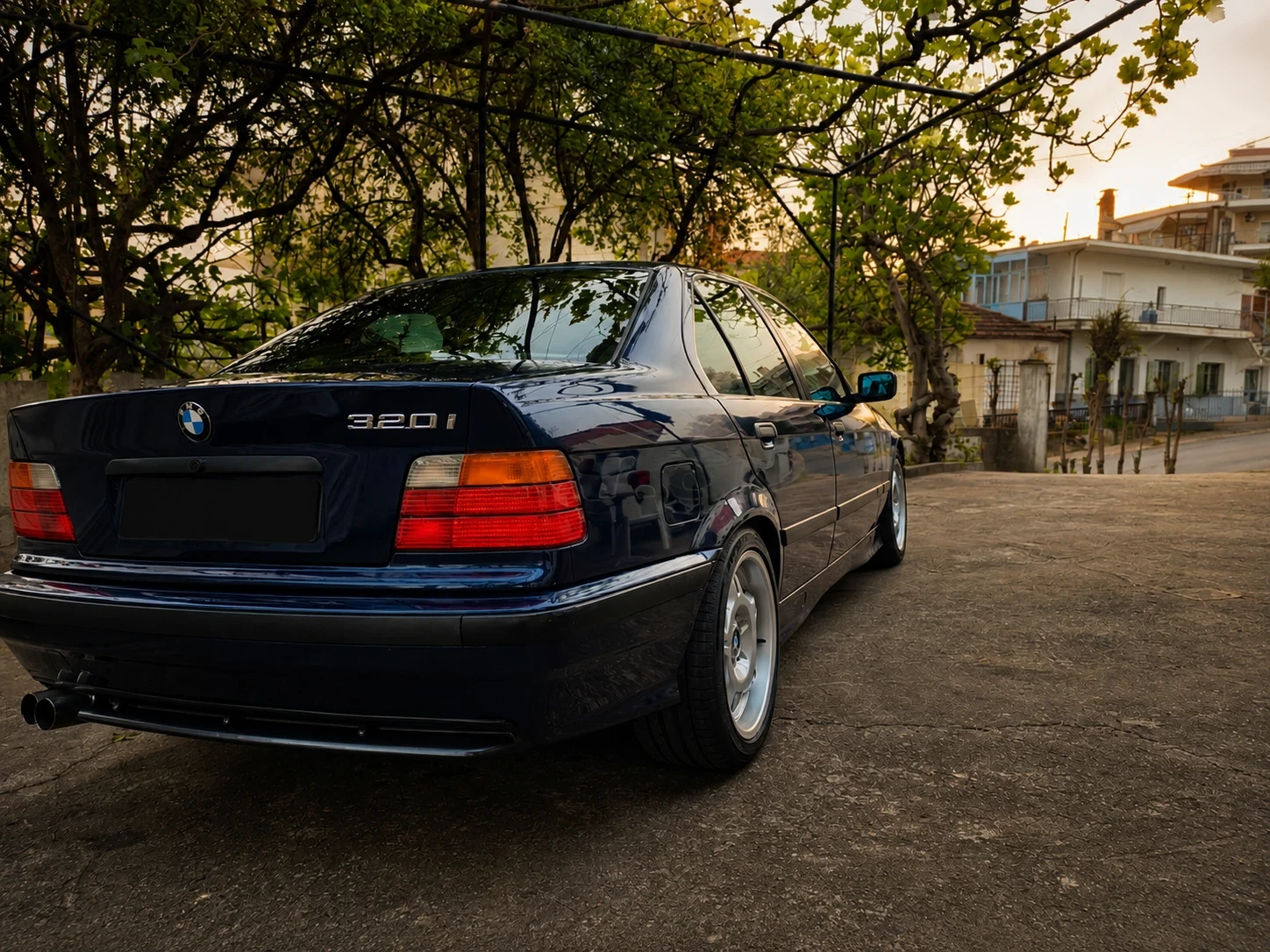 BMW 320 M50B20, снимка 2 - Автомобили и джипове - 55570585