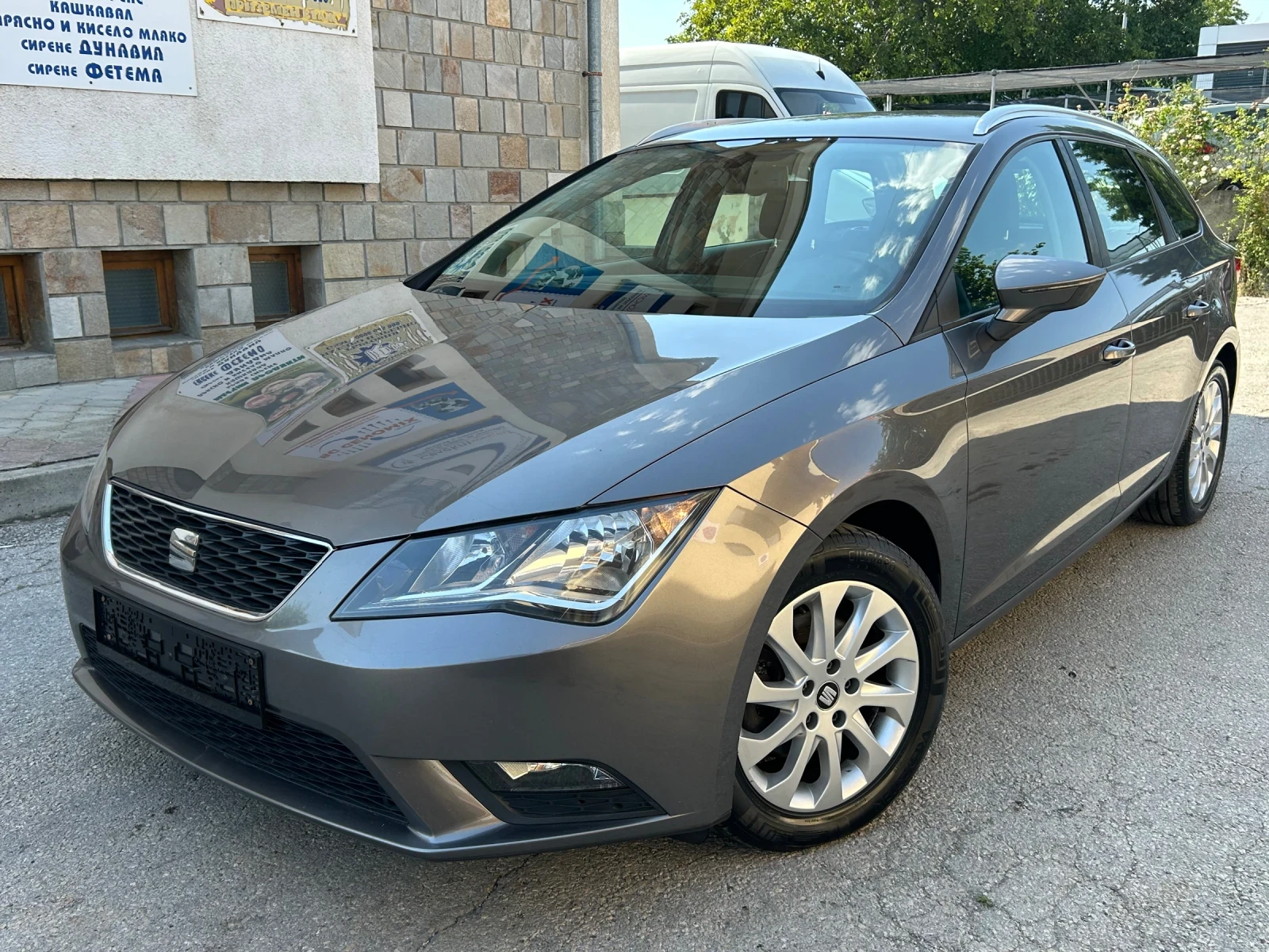 Seat Leon 1.6TDI * НАВИ* ЕВРО 5* 