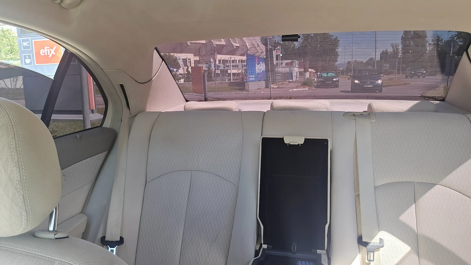 Mercedes-Benz E 220 2.2 CDI Elegance, снимка 7 - Автомобили и джипове - 55792594