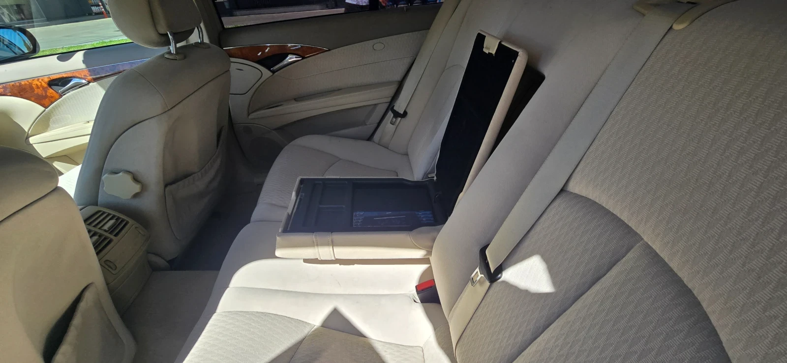 Mercedes-Benz E 220 2.2 CDI Elegance, снимка 14 - Автомобили и джипове - 55792594