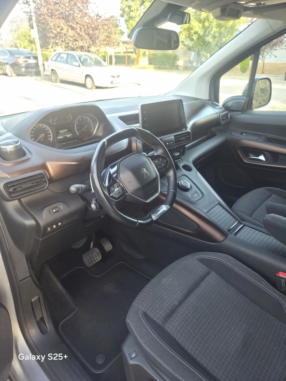 Peugeot Rifter GT Line , снимка 12 - Автомобили и джипове - 56119091