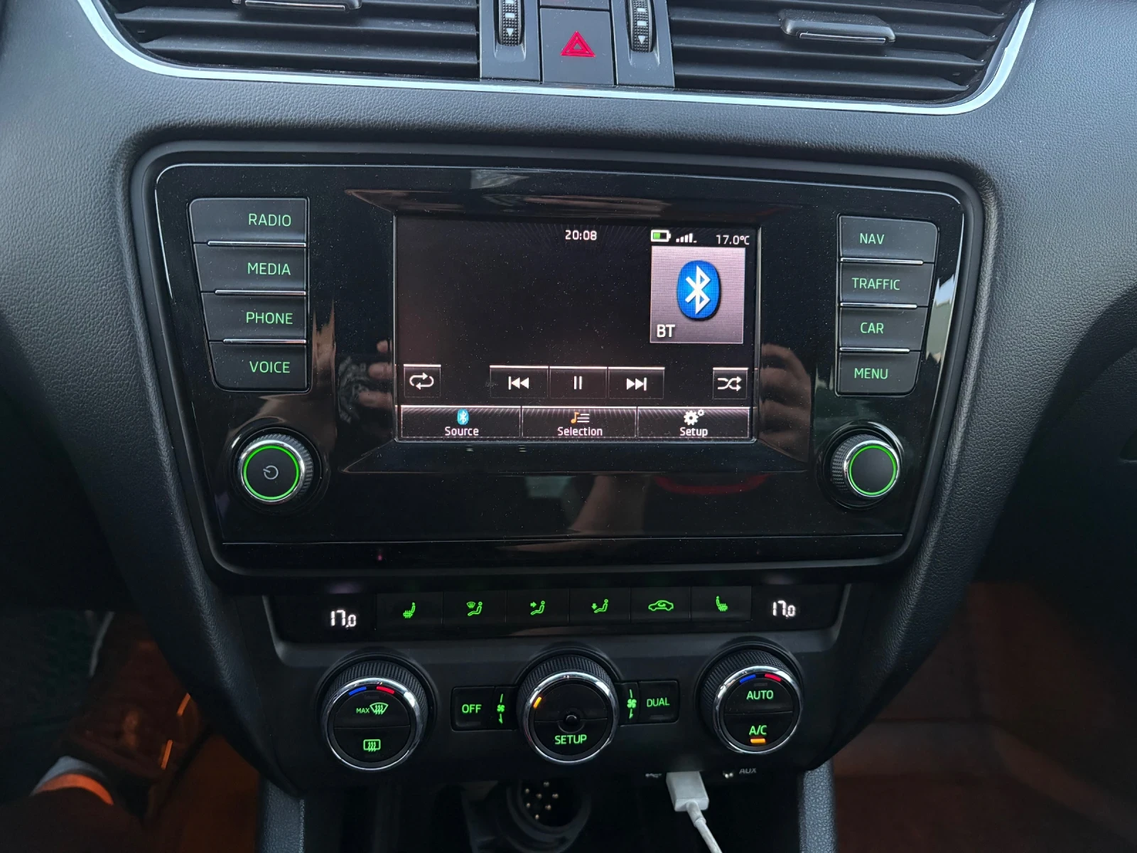 Skoda Octavia, снимка 9 - Автомобили и джипове - 56256329