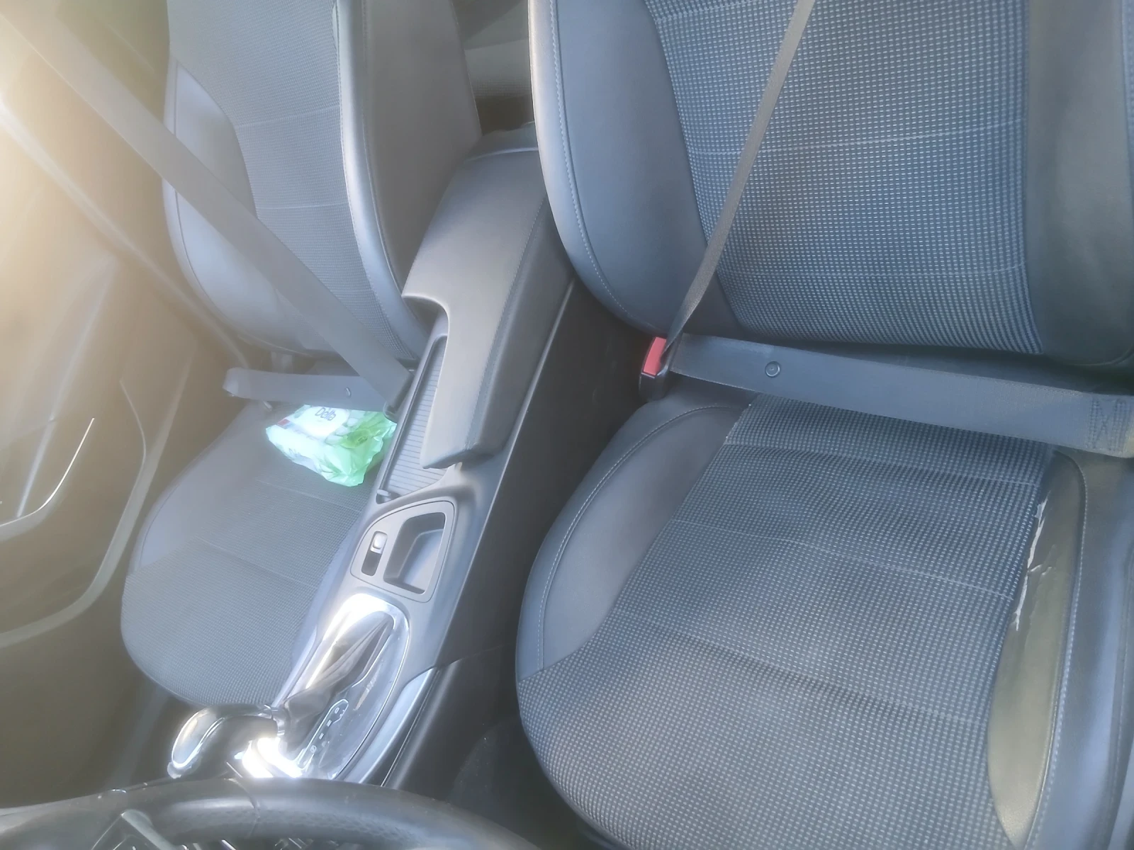 Opel Insignia, снимка 7 - Автомобили и джипове - 56310590