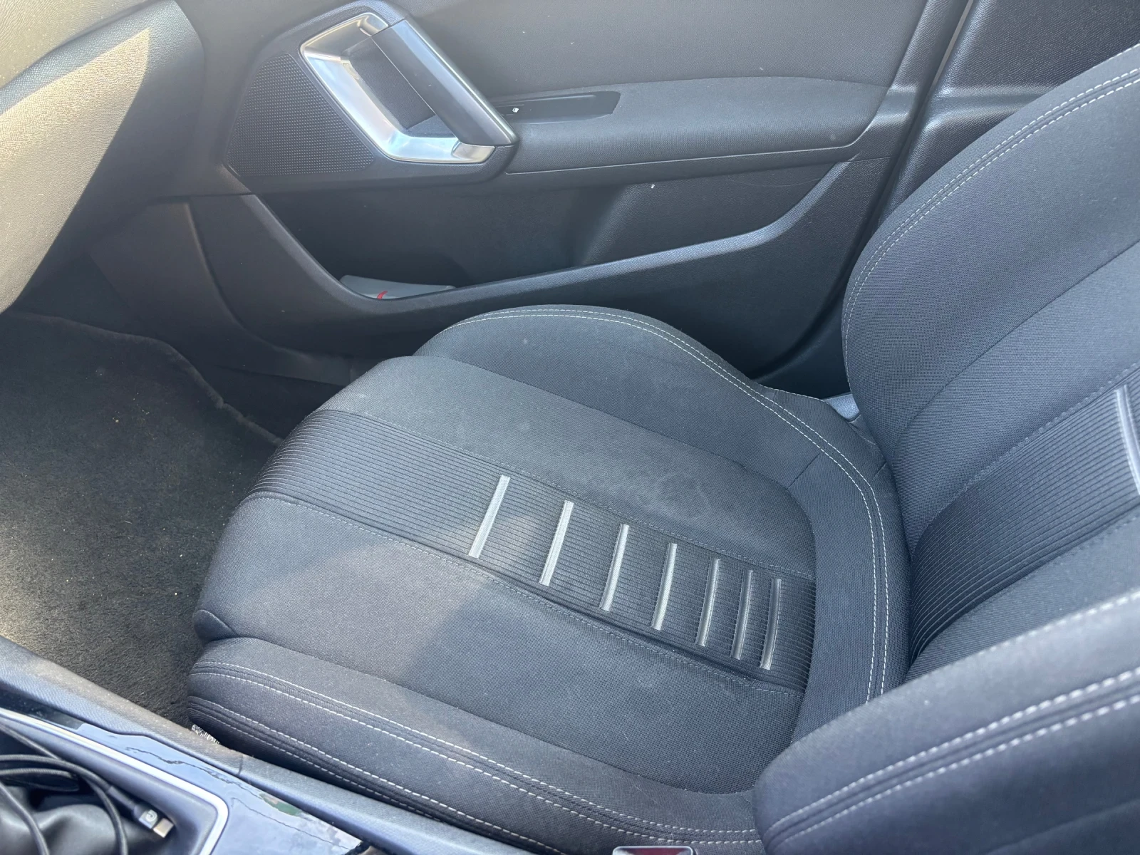 Peugeot 308, снимка 5 - Автомобили и джипове - 56644838