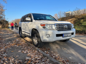 Toyota Land cruiser СЕРВИЗЕН, снимка 2 - Автомобили и джипове - 42344599