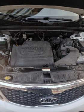 Kia Sorento 2.2 CRDI AWD AUTOMATIC, снимка 12 - Автомобили и джипове - 45878868