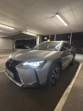 Lexus UX 250h hybrid 4x4, снимка 7