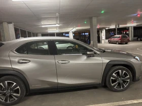 Lexus UX 250h hybrid 4x4 | Mobile.bg    4