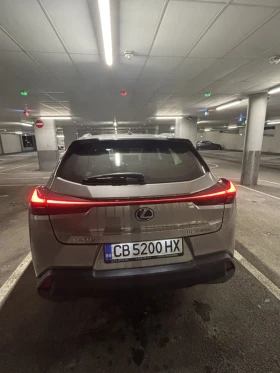 Lexus UX 250h hybrid 4x4 | Mobile.bg    6