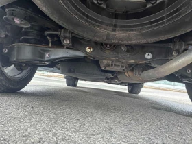 Toyota Highlander LIMITED  CARFAX | Auto.bg — изображение 17