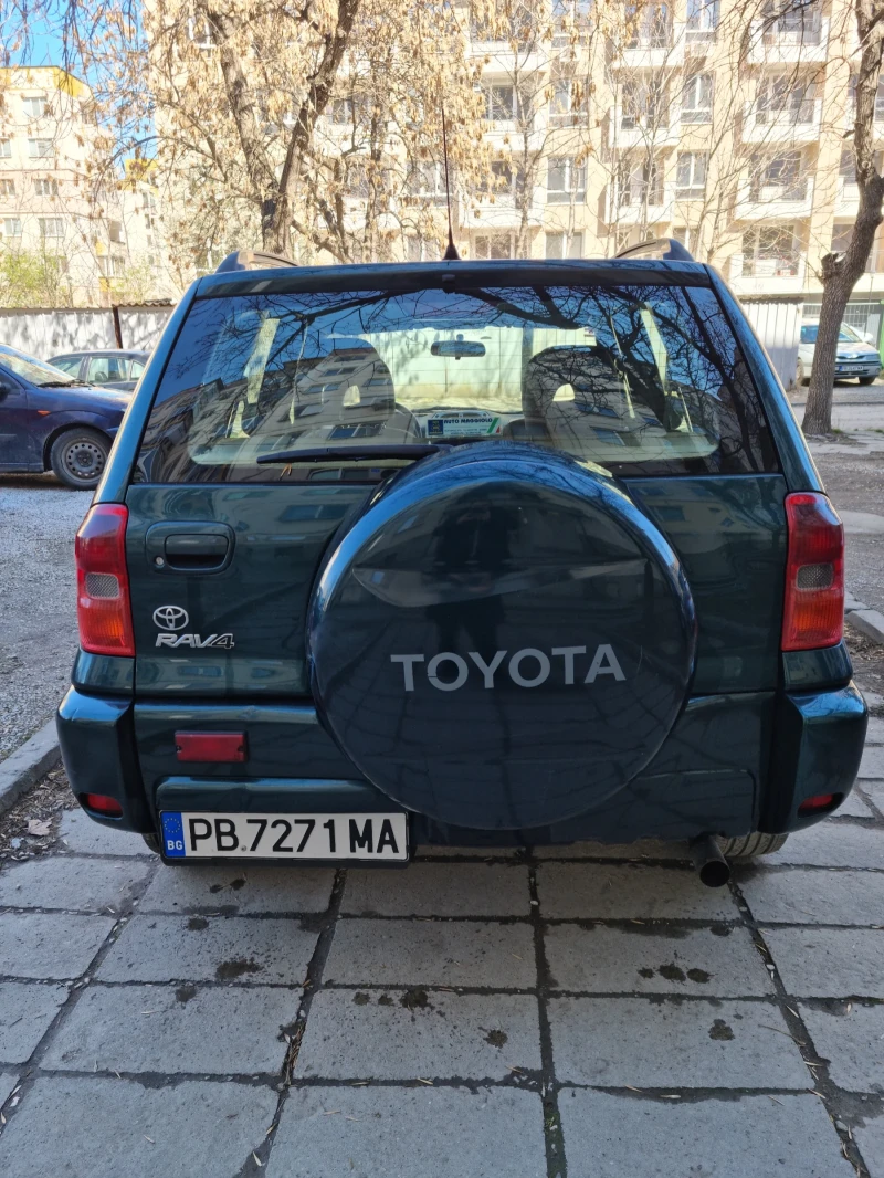 Toyota Rav4, снимка 4 - Автомобили и джипове - 49589407