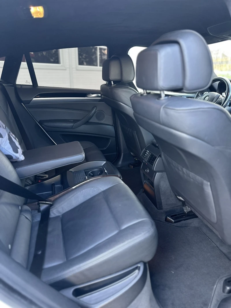 BMW X6 3.0d xDrive ТОП РЕАЛНИ КИЛОМЕТРИ/ОБСЛУЖЕНА, снимка 6 - Автомобили и джипове - 49765104